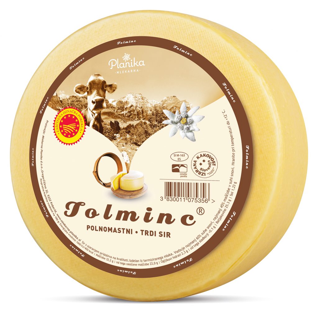 Sir Tolminc z zaščiteno označbo porekla (ZOP)
